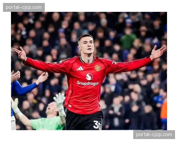 曼联逆转凸显卡里克换人智慧，谢什科高空优势锁定胜局